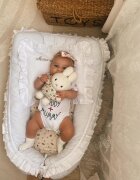 TWINDECO Baby Nest din bumbac organic cu volanase Alb