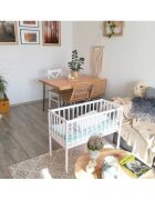 Woodies Safe Dreams Patut mic co-sleeping din lemn classic alb cu saltea Cocos Spuma Cocos 90 x 40 x 7 cm