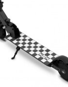 WXM Trotineta Skipo black-white pliabila din aluminiu ghidon reglabil roti Led greutate admisa 50 kg