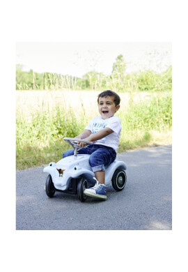 BIG Masinuta pentru copii fara pedale Bobby Car Classic Blowball cu sezut ergonomic roti robustesistem de cuplaj a unei remorci in fata si in spate de la 1 an pana la greutate maxima admisa 50 kg - BKid.ro