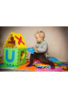 MalPlay Covor puzzle pian din spuma Alfabet 10 piese 29x29 cm - BKid.ro