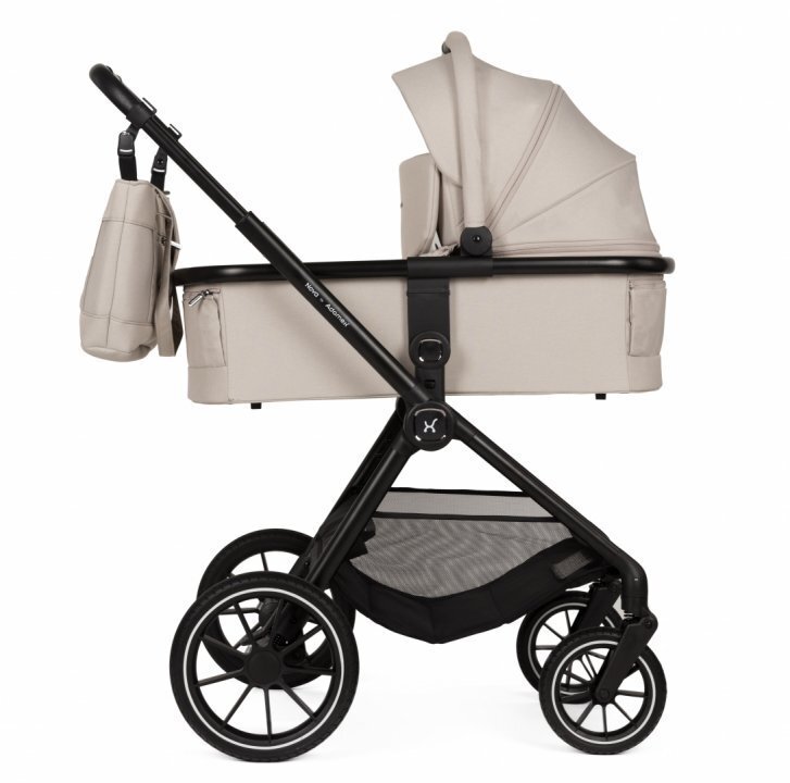 Adamex Carucior 2 in 1 pentru copii Nova premium doua piese distincte suspensii maner reglabil roti mari anti-pana greutate maxim admisa 22 kg accesorii incluse Bej