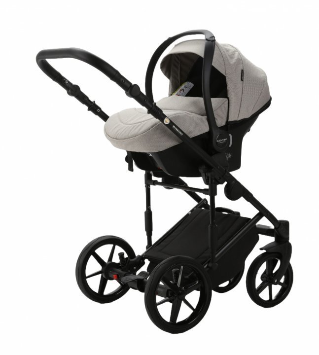 Adamex Carucior 3 in 1 Rimini Alu tip Collection Linen EcoLeather camel beige cu scaun iSize parte sport reglabila pana la orizontala cadru cu suspensii landou cu suport de cap reglabil pe inaltime