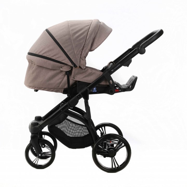 Adamex Carucior pentru copii 2 in 1 Lanti PS110 Pliabil landou cu salteluta copertina reglabila roti frontale pivotante cu dubla suspensie si husa de ploaie inclusa Linen EcoLeather Coffee Bean