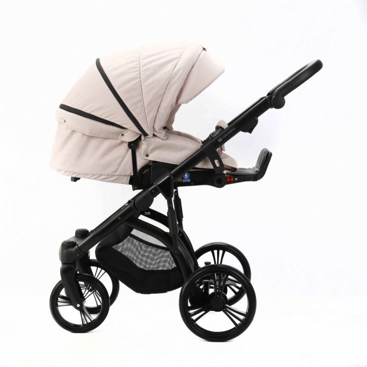 Adamex Carucior pentru copii 2 in 1 Lanti PS33 Pliabil landou cu salteluta copertina reglabila roti frontale pivotante cu dubla suspensie si husa de ploaie inclusa Linen EcoLeather Sandstone