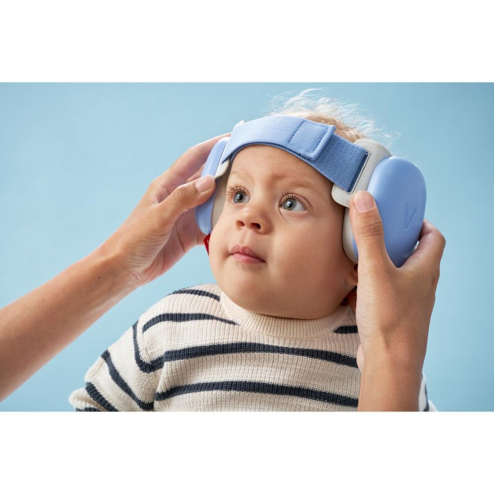 ALPINE Casti antifonice pentru bebelusi si copii pana la 4 ani ofera protectie auditiva Muffy Baby Sky Blue ALP29673