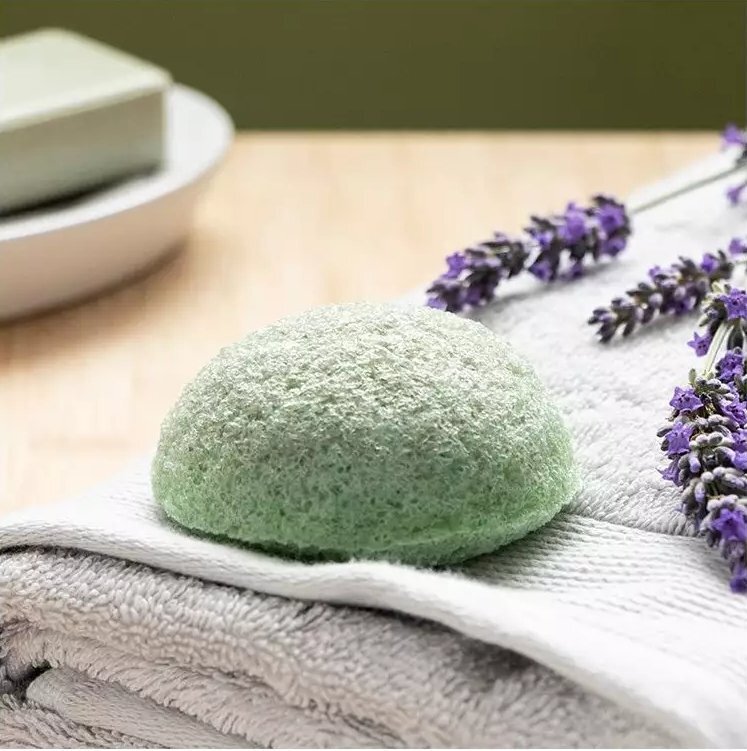 Aromandise Burete natural Konjac cu argila verde si ceai verde
