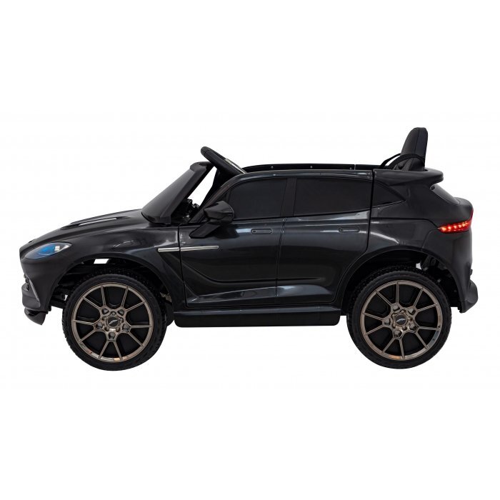 Aston Martin Masinuta electrica pentru copii DBX negru 100W cu telecomanda suspensii lumini panou audio scaun piele si roti din spuma Eva