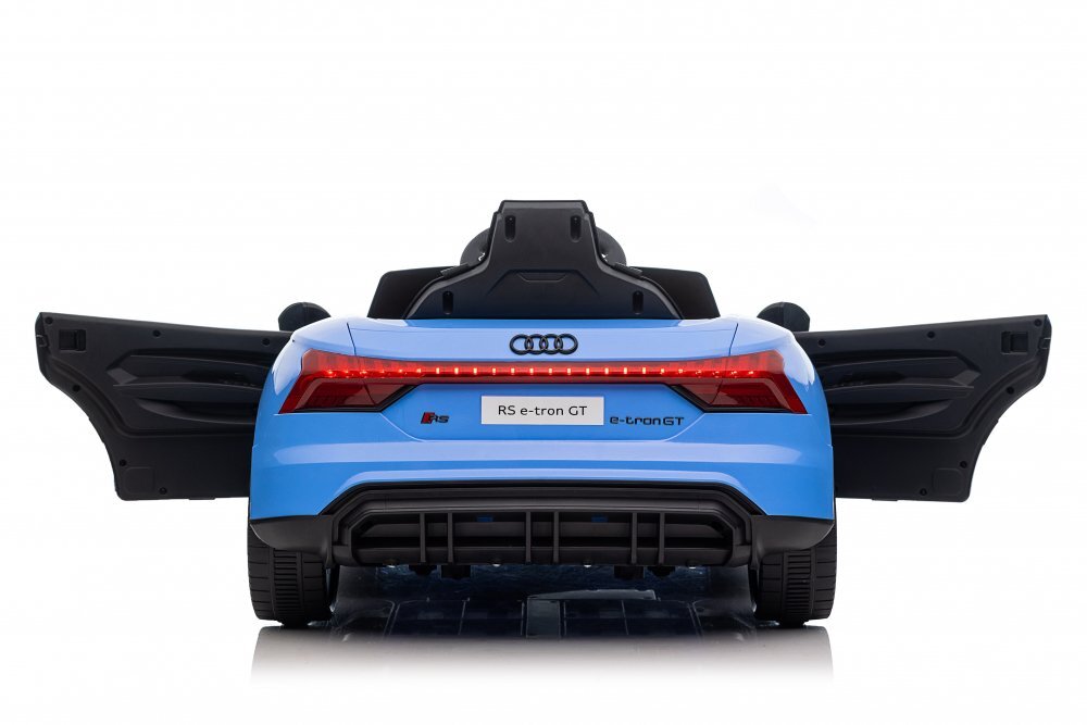 Audi Masinuta electrica pentru copii cu licenta RS E-Tron GT BlueTelecomandaRoti EVAAcumulator 12V 45AhIncarcator inclusCentura de sigurantaLumini LEDSlow StartIndicator baterieUsi cu deschidereSistem troller