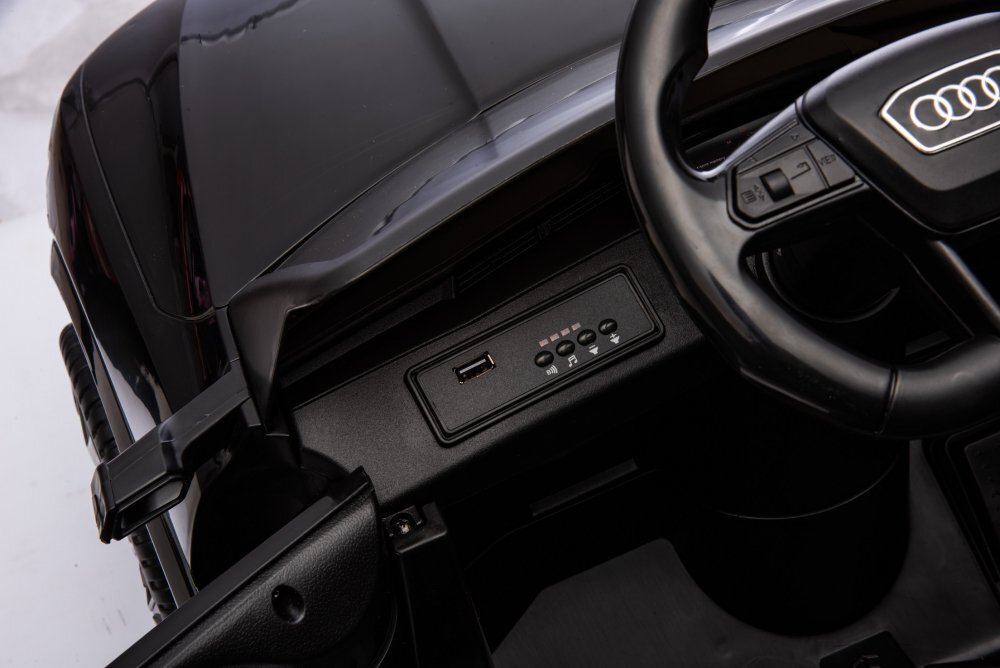 Audi Masinuta electrica pentru copii cu licenta SQ8 E-Tron 12V Blackechipare Premiumtelecomanda 24G2 motoarex39wroti EVAscaun din pielesuspensiiusi cu deschiderelumini LEDmuzica