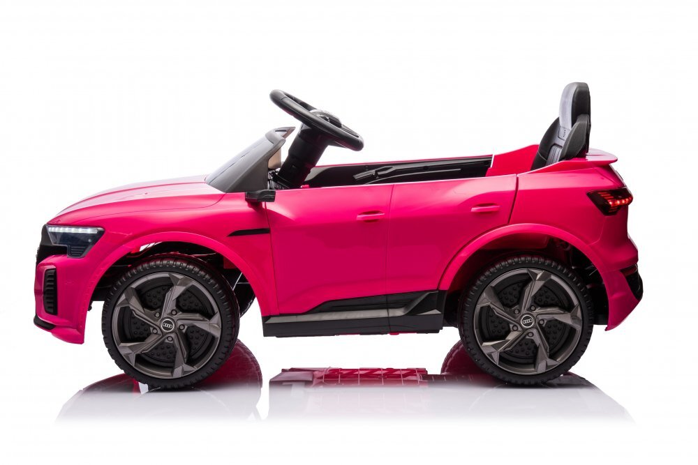 Audi Masinuta electrica pentru copii cu licenta SQ8 E-Tron 12V Pinkechipare Premiumtelecomanda 24G2 motoarex39wroti EVAscaun din pielesuspensiiusi cu deschiderelumini LEDmuzica