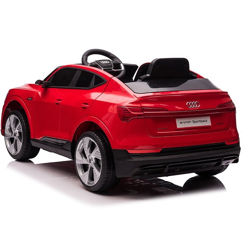 Audi Masinuta electrica pentru copii E-Tron SportBack Red cu licentaroti evascaun pieleacumulator 12Vsuspensiisistem trollerusi cu deschidereslow startlumini LEDmp3usboglinzi retrovizoaresarcina maxima 30 kg