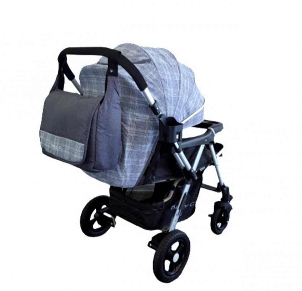 Baby Care Carucior pentru copii PRO 511 Gri Jeans Carouri Cu geanta bebe inclusa Cadru aluminiu Maner reversibil Spatar reglabil in 5 trepte Amortizoare Plasa insecte Frana picior Pliabil