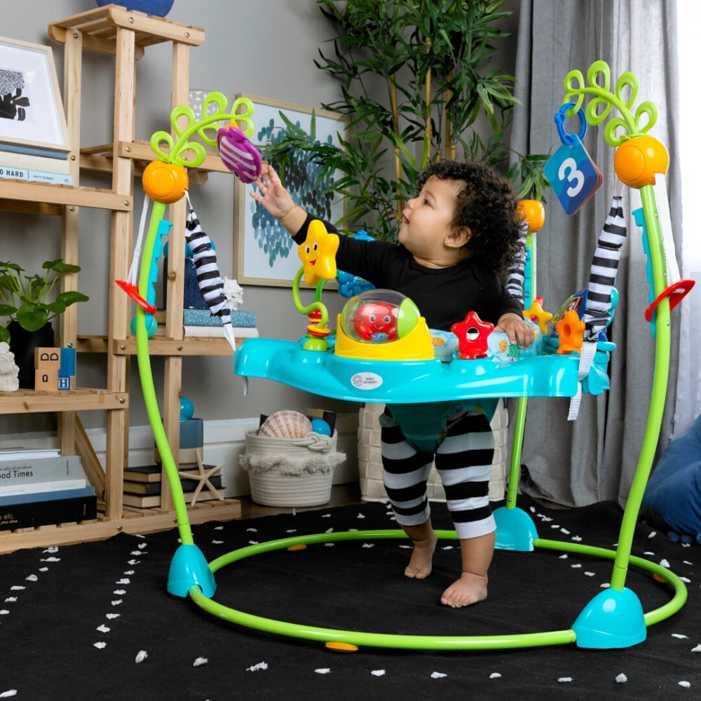 Baby Einstein Centru de Activitati cu Jucarie Electronica Curiosity Cove