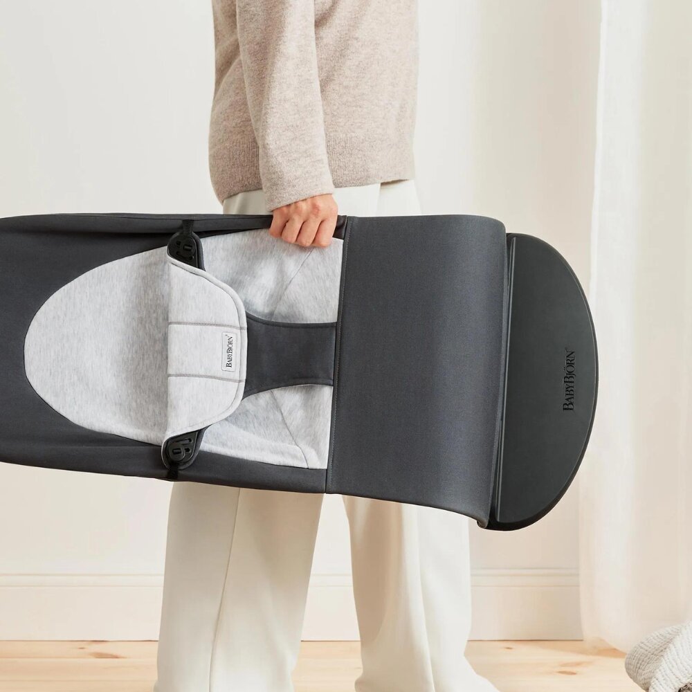 BabyBjorn Balansoar Balance Dark Gray cu detalii Gray