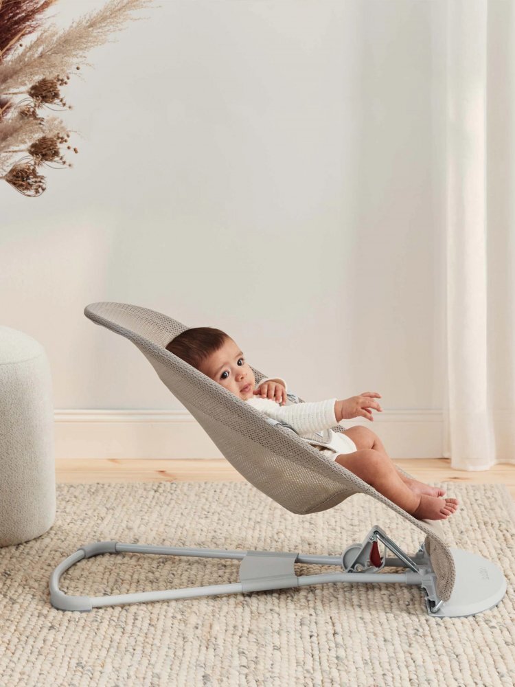 BabyBjorn Balansoar Balance Soft Grey BeigeWhite Mesh Baby Bjorn