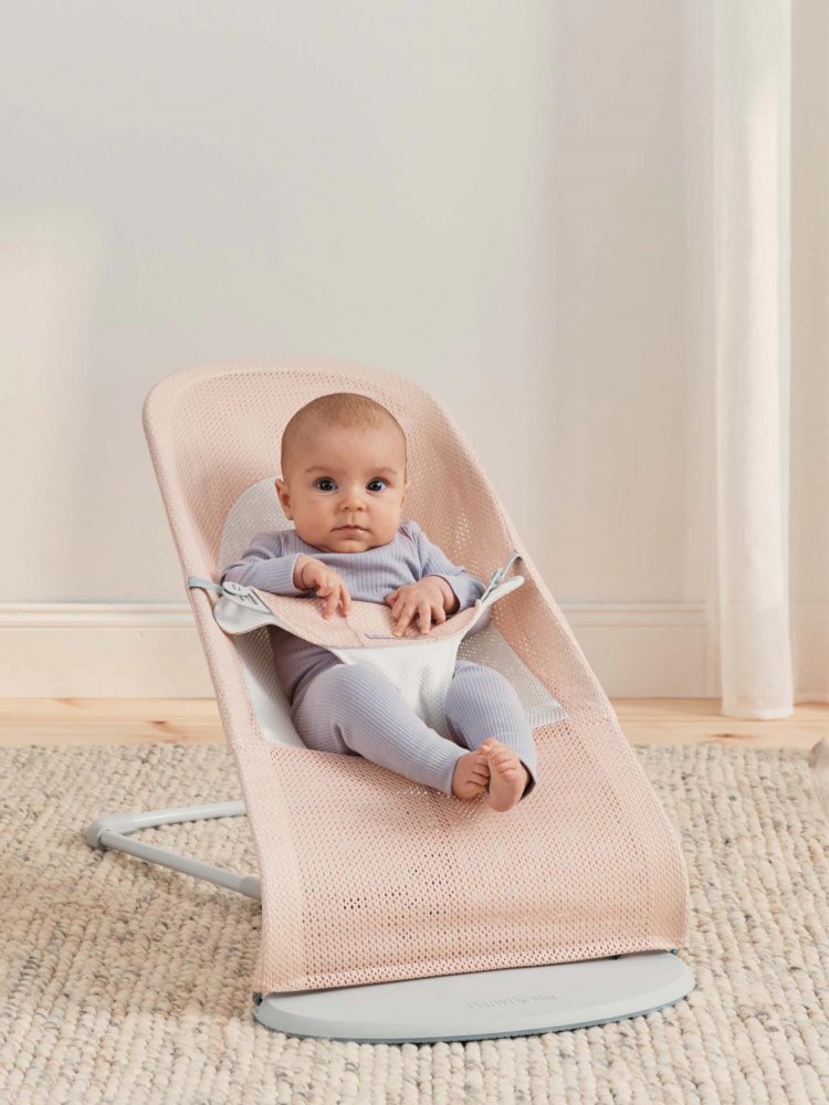 BabyBjorn Balansoar Balance Soft Pearly PinkWhite Mesh Baby Bjorn