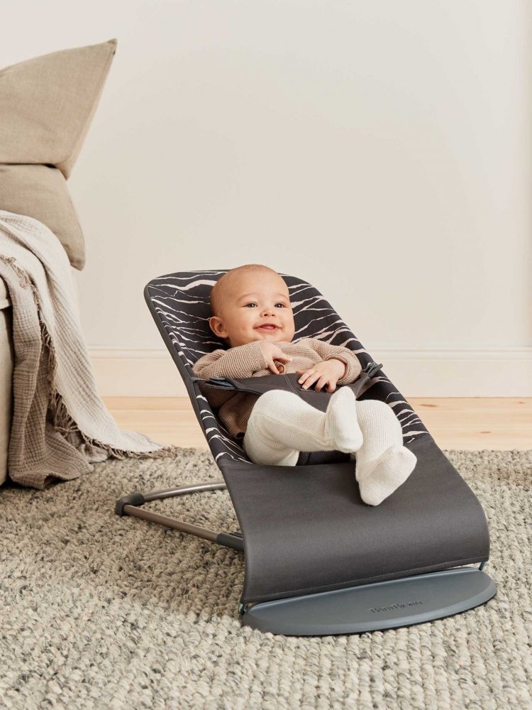 BabyBjorn Balansoar Bliss anthracitelandscape bumbac editie limitata