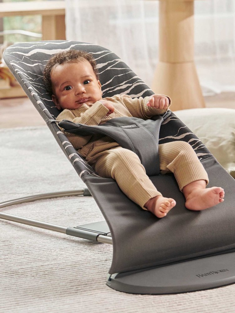 BabyBjorn Balansoar Bliss anthracitelandscape bumbac editie limitata