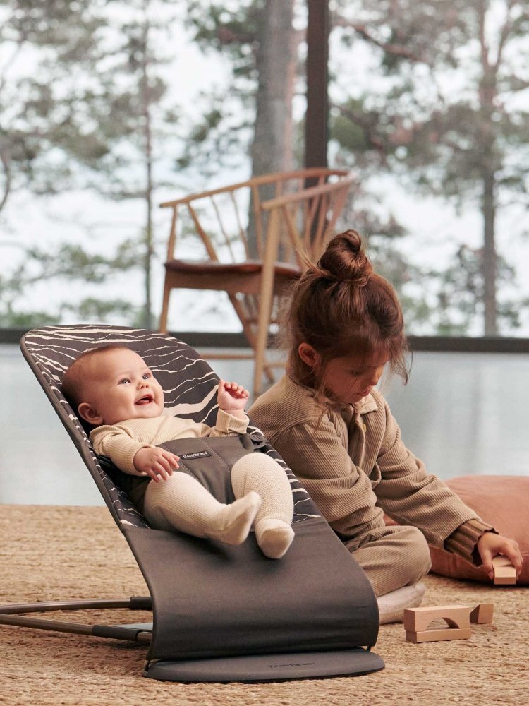 BabyBjorn Balansoar Bliss anthracitelandscape bumbac editie limitata