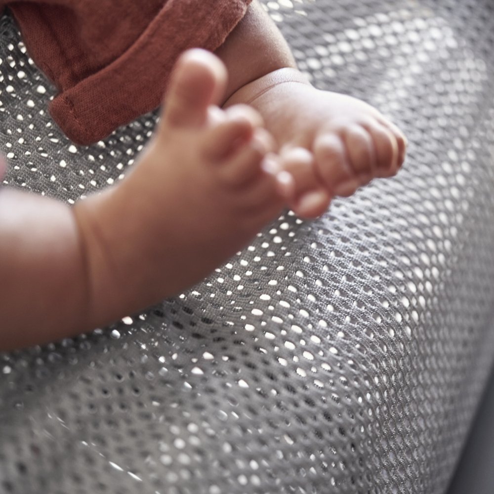 BabyBjorn Balansoar Bliss Baby Bjorn Grey Mesh