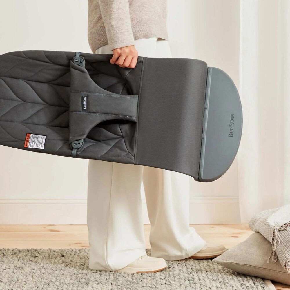 BabyBjorn Balansoar cu aspect delicat de petala tesatura matlasata Bliss Anthracite