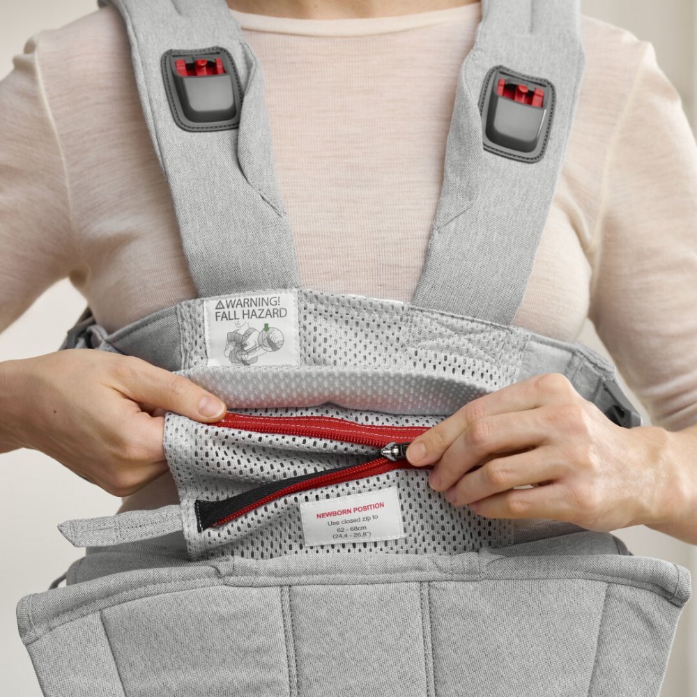 BabyBjorn Marsupiu anatomic cu multiple pozitii de purtare Harmony Light Gray