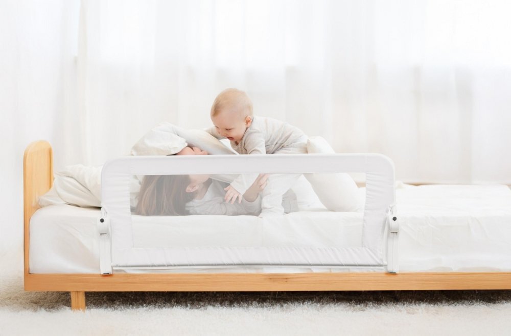 BabyJem Bariera de protectie Alb 120 x 485 cm