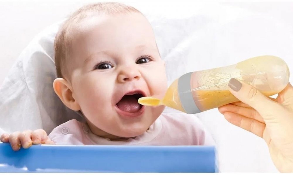BabyJem Lingurita cu rezervor pentru bebelusi 90 ml Gri