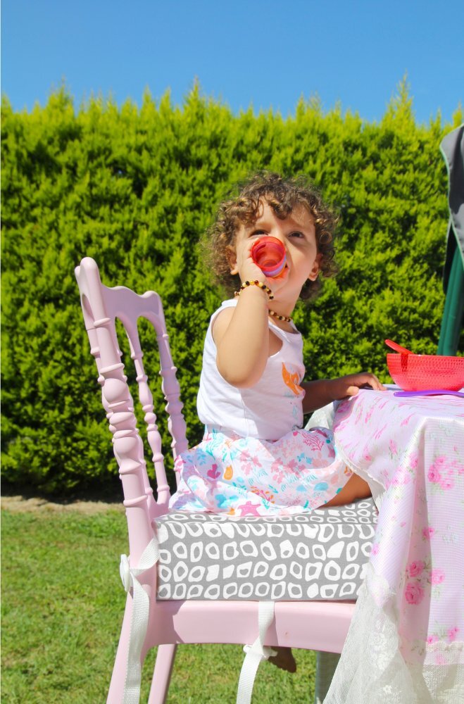 BabyJem Pernuta inaltator 32x32 cm pentru scaun de masa Gri