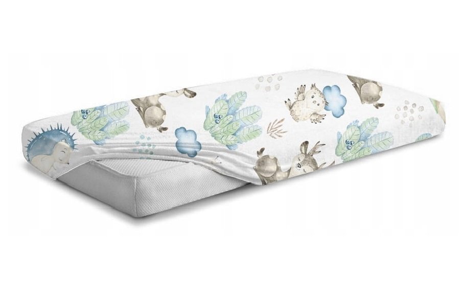 BabyMam Cearceaf cu banda elastica 160x80 cm Blue Forest Animals