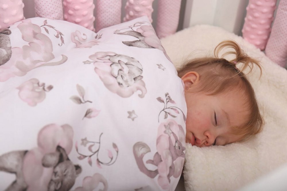 BabyMam Set 20 de protectii individuale pentru patut copii o parte 100 bumbac si cealalta parte din minky moale fixare cu benzi velcro Pink