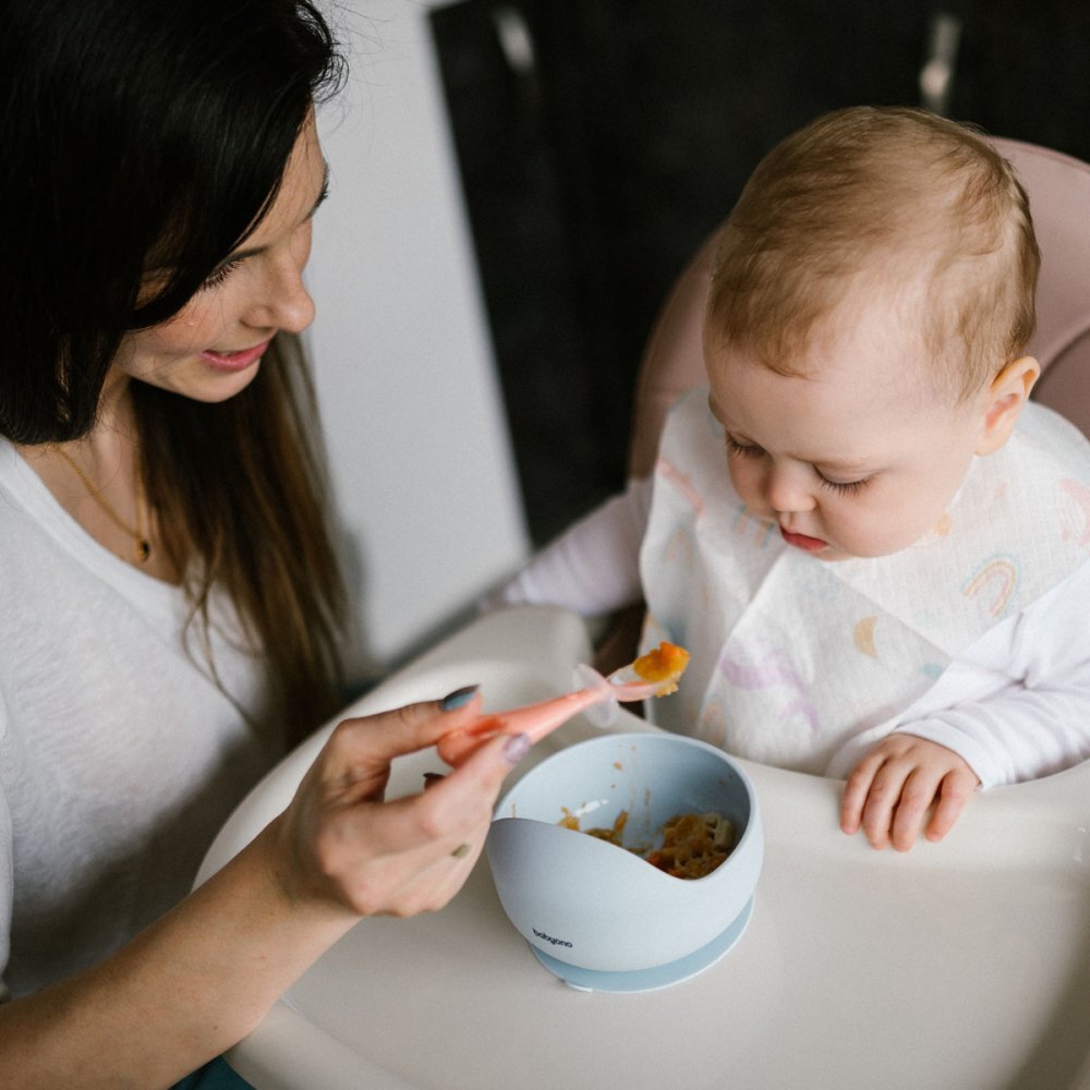 BABYONO Bol din silicon cu ventuza pentru copii albastru