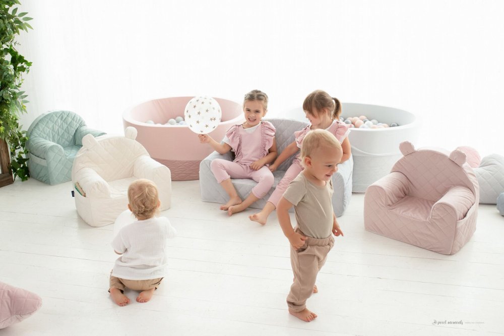 BabySteps Fotoliu pentru copii cu spatar catifea Velvet Ursulet Teddy Ecri