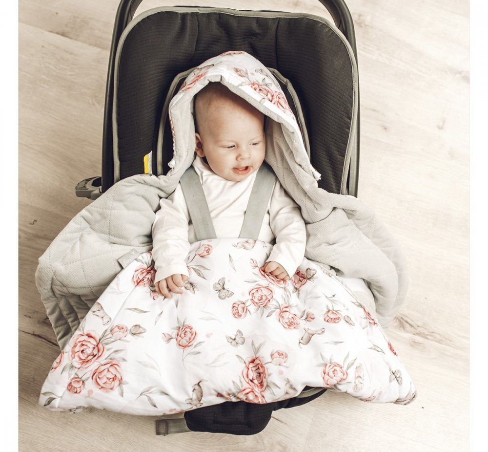 BabySteps Paturica universala pentru scoica auto Baloane din bumbaccatifea