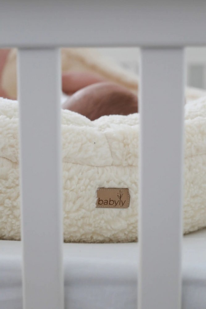 BabySteps Suport de dormit babynest Premium din tesatura bucle Crem Teddy by BabyLy 80x50 cm