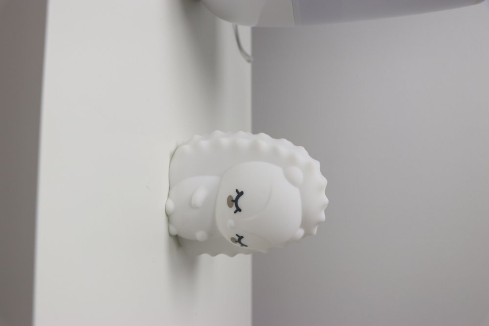 bblüv Lampa de veghe Bbluv Hog portabila din silicon