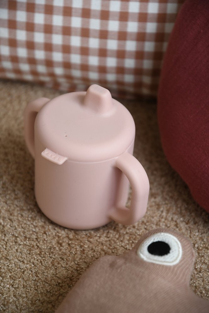 BEABA Cana de antrenament silicon Cotton Candy