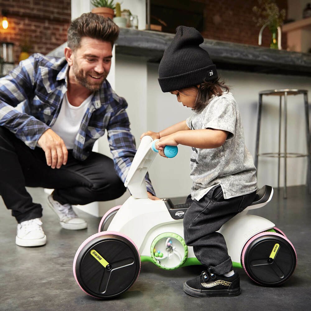 BERG TOYS Ride-On Kart pentru copii fara pedale Berg Go T Multicolor recomandat copiilor cu varsta intre 10-30 luni