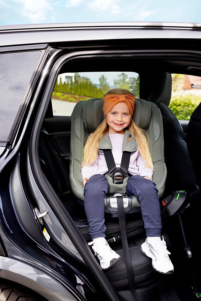 BESAFE Scaun auto copii pentru copii Beyond2 Verde iarba i-size tetiera reglabila 61-125 cm