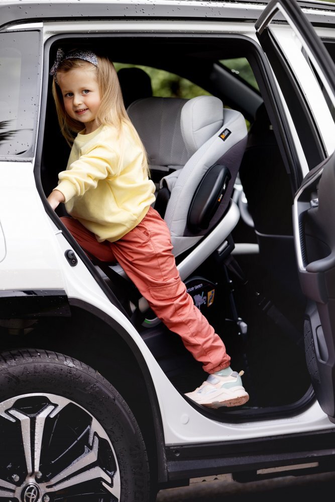 BESAFE Scaun auto Stretch B Anthracite Mesh i-Size
