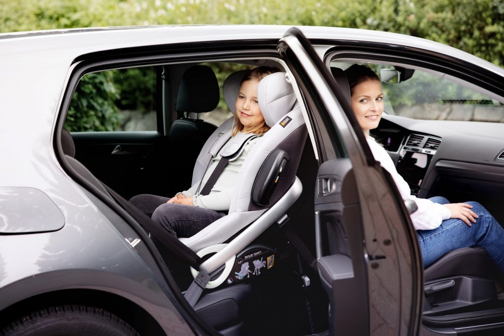 BESAFE Scaun auto Stretch B Gri Metallic Melange i-Size