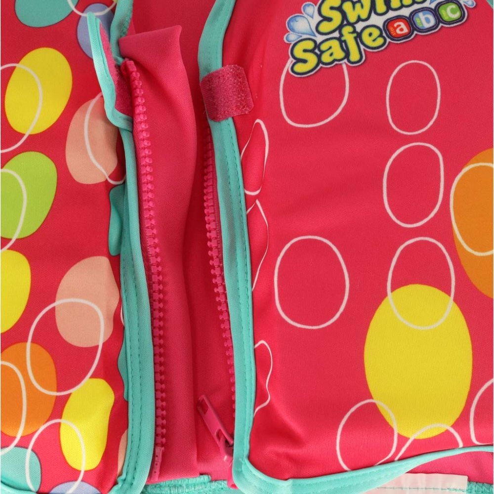 BESTWAY Vesta de inot pentru copii Pink Marime SM pentru 1-3 ani Umplutura din spuma Protectie UV UPF 50+ Inchidere cu fermoar Centuri reglabile Flotabilitate testata maxim 30 kg