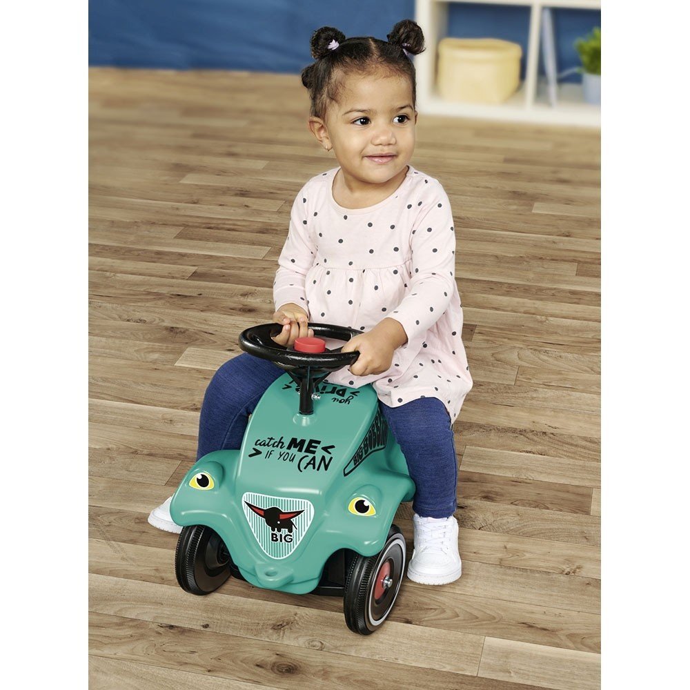 BIG Masinuta pentru copii fara pedale Bobby Car Classic Racer 2de la 1-5 aniroti robustesistem de cuplaj a unei remorci in fata si in spatevolan cu claxongreutate maxima admisa 50 kg