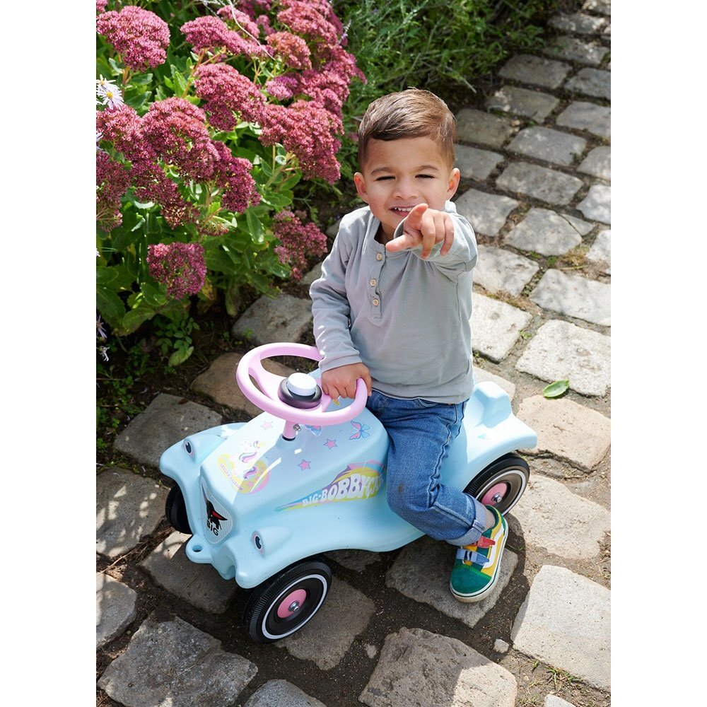 BIG Masinuta pentru copii fara pedale Bobby Car Classic Unicorn cu roti robustesezut ergonomic volan cu claxonsistem de cuplaj a unei remorci in fata si in spate de la 1 an pana la greutate maxima admisa 50 kg