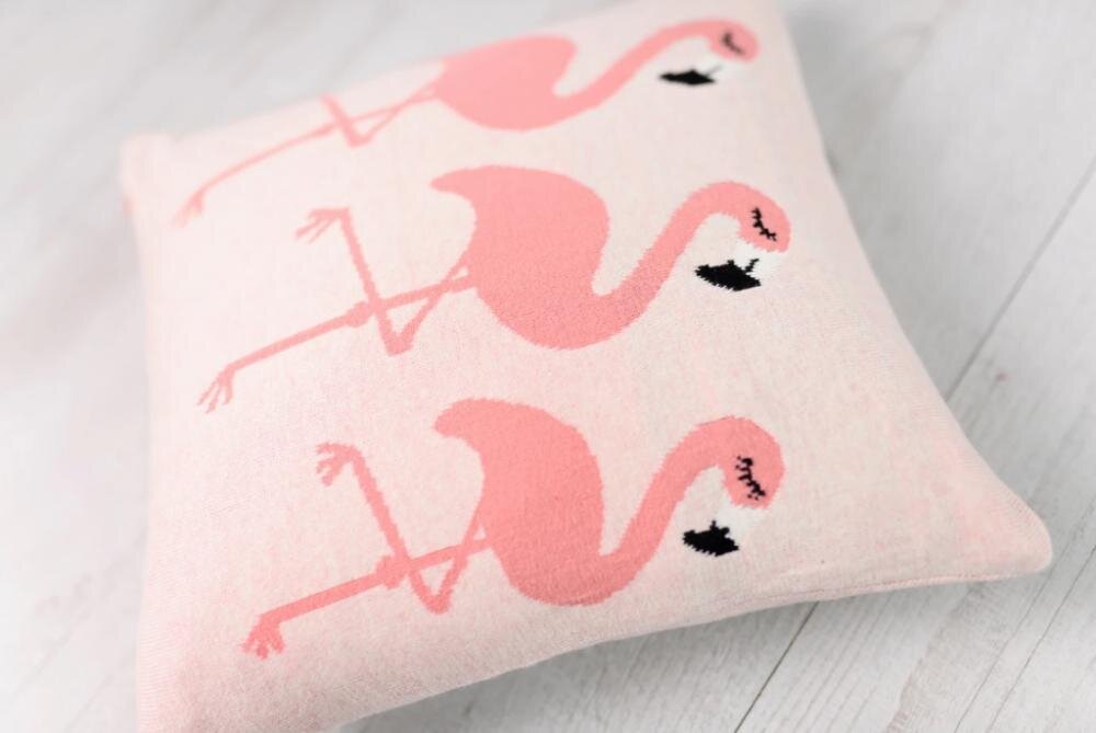 Bizzi Growin Perna decor bumbac Flamingo Roz
