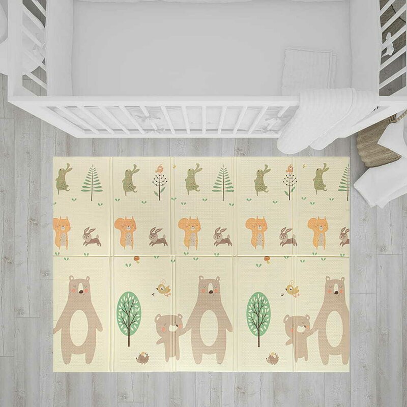 Bocioland Covoras de joaca pliabil Little Bear 200x150x1 cm cu doua fetesuprafata impermeabila antiderapanta din spuma XPEhusa depozitare cu maner