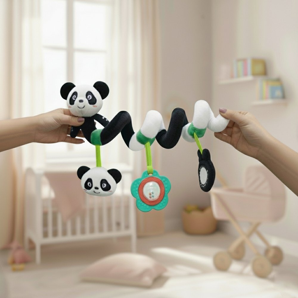 Bocioland Pandantiv senzorial spiralat Panda cu 3 accesorii interactive incluse
