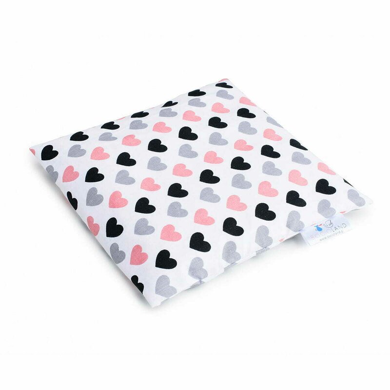 Bocioland Pernuta anticolici Bociolad Umpluta cu samburi de cirese Cu husa din bumbac 20x20 cm 0 luni+ Pastel Hearts