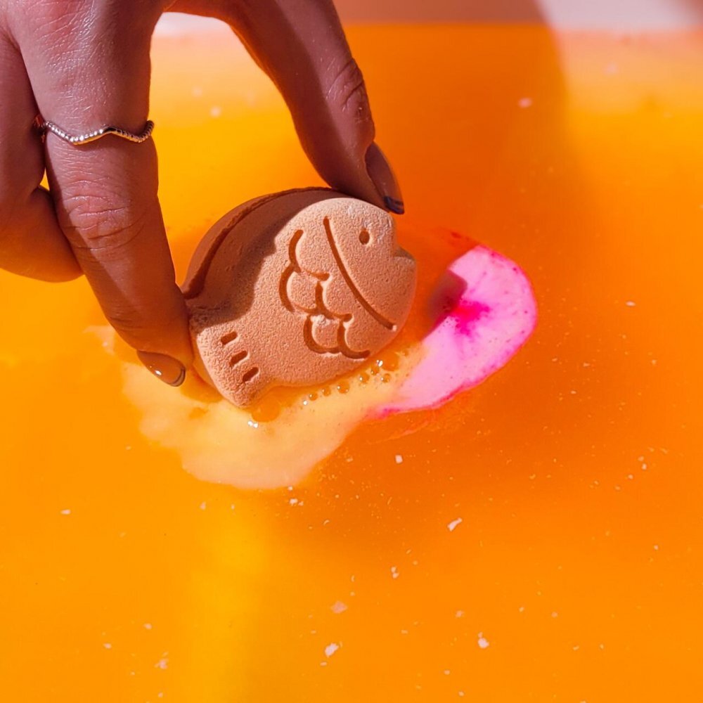 Bomb Cosmetics Bomba de baie mini Fish Are Friends